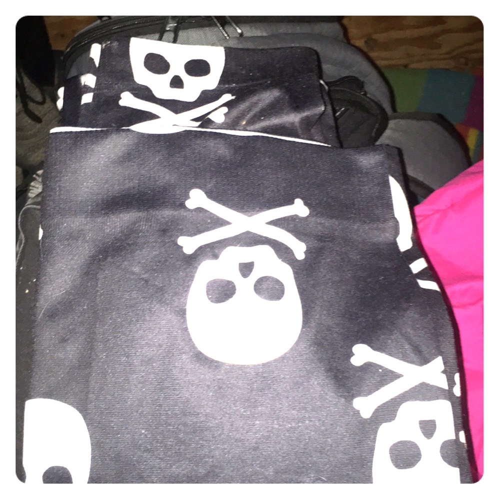 Skeleton leggings